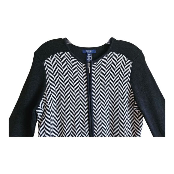 CHAPS by Ralph Lauren Women M Cardigan Sweater Black White Chevron Full Zip 36" - Picture 2 of 7